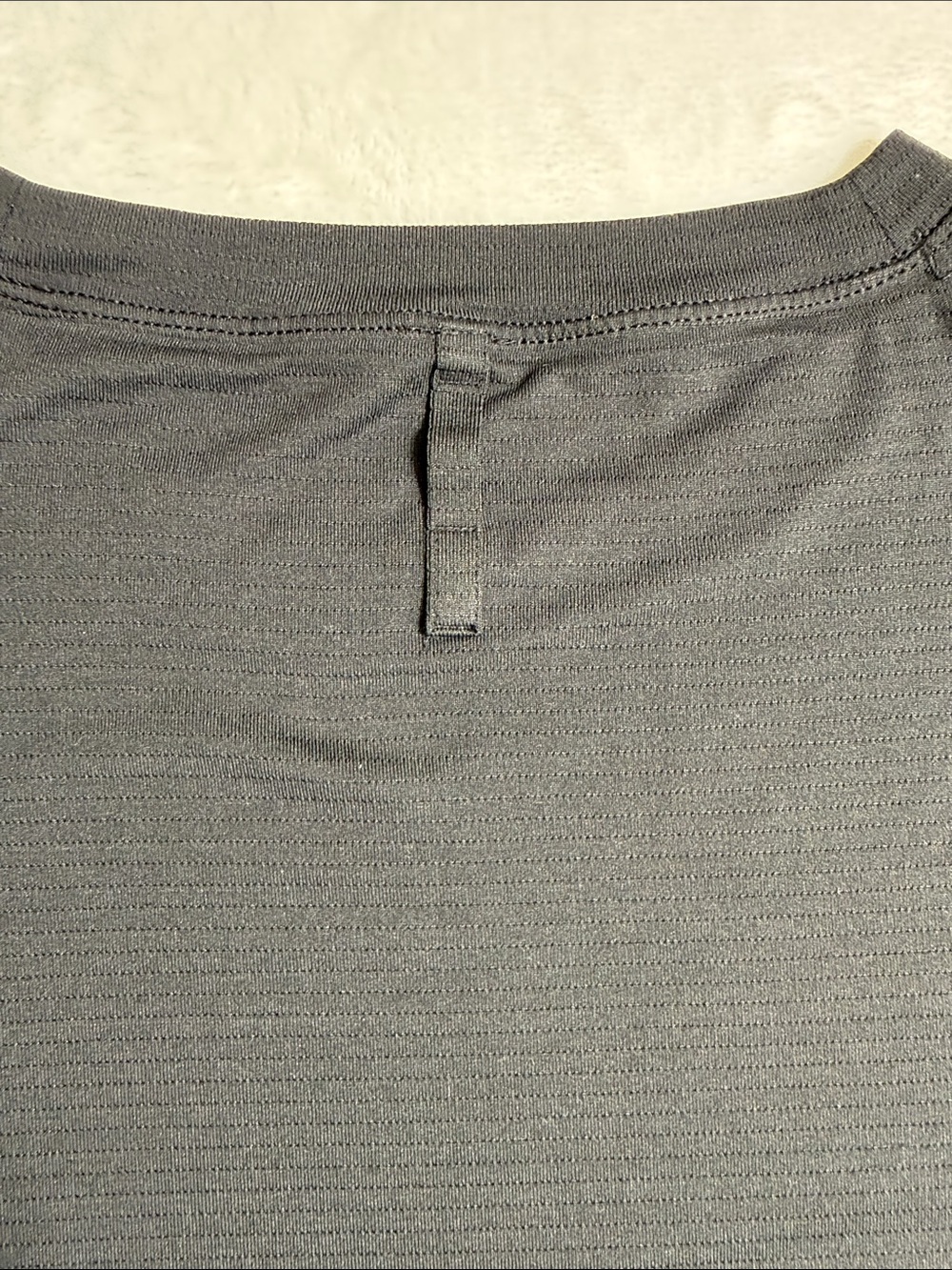 lululemon athletica Men's Crew Tee - Black - Picture 4 of 6